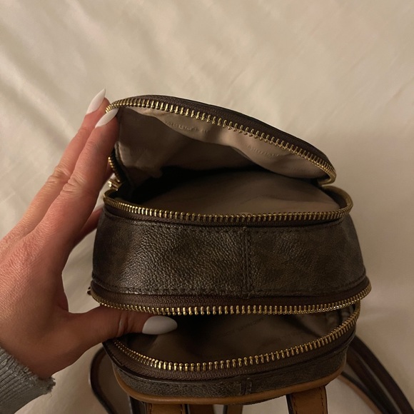 Michael Kors Rhea Mini Logo Backpack - Picture 7 of 9